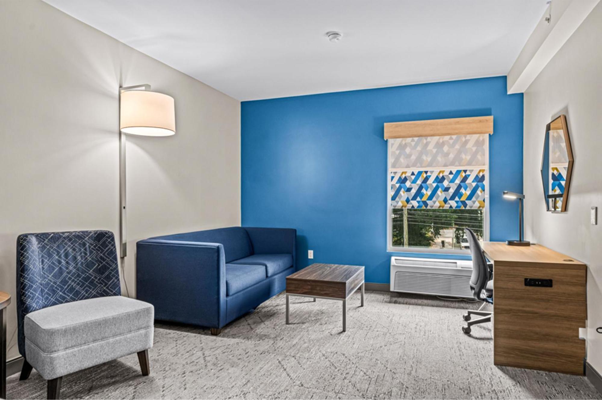 Holiday Inn Express & Suites Carneys Point - Pennsville By Ihg Екстериор снимка