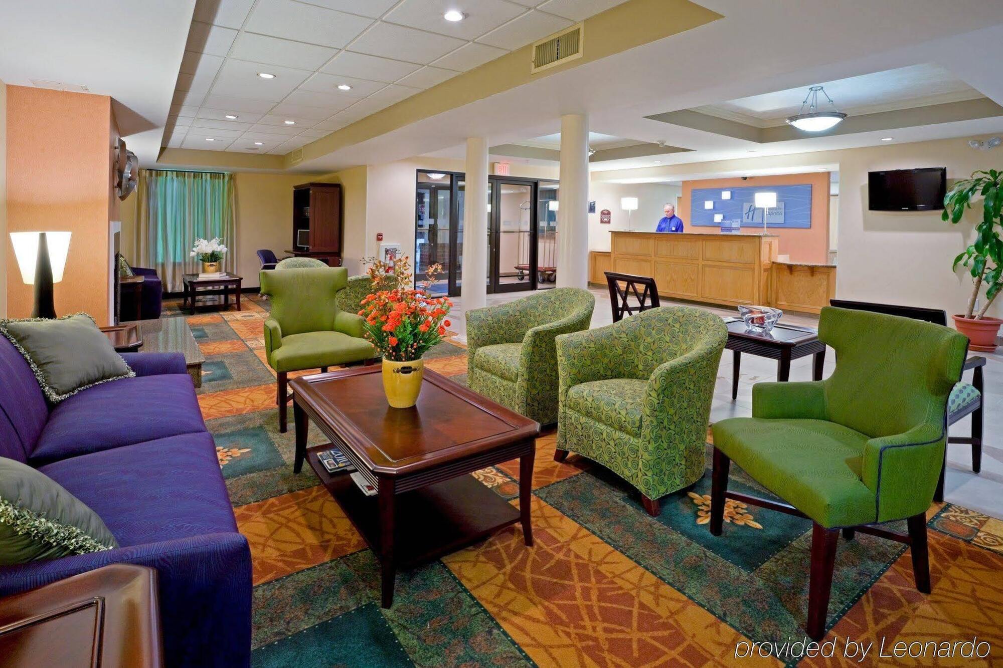 Holiday Inn Express & Suites Carneys Point - Pennsville By Ihg Екстериор снимка